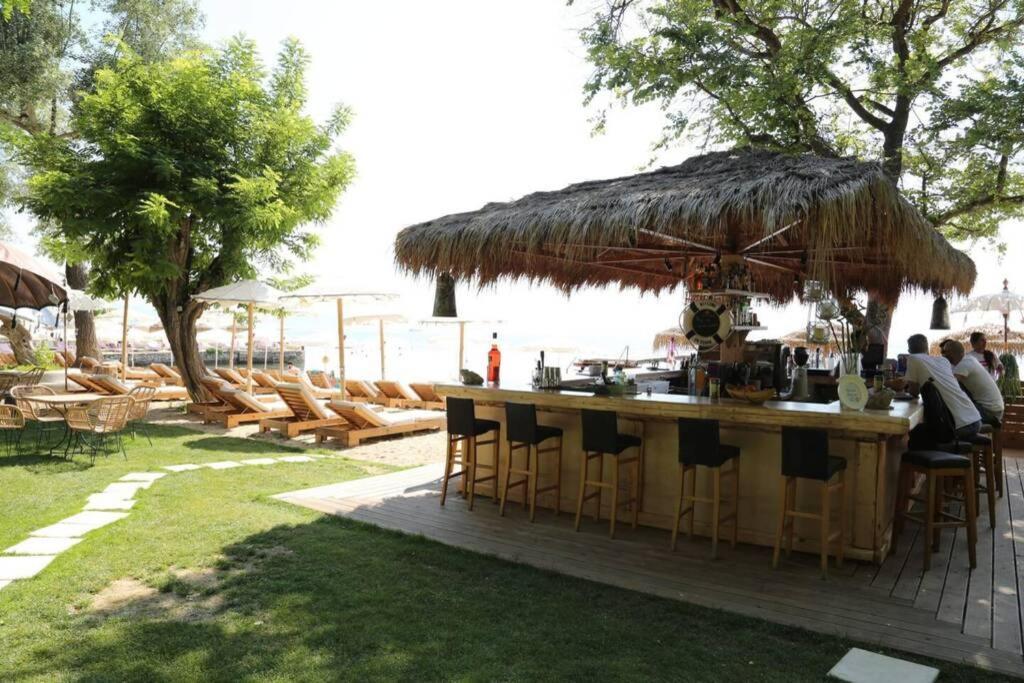 Bella Veranda Anemomylos Bagian luar foto