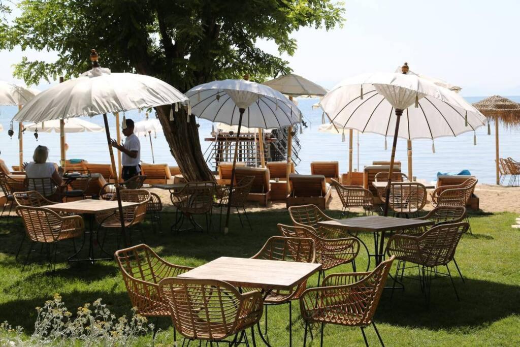 Bella Veranda Anemomylos Bagian luar foto